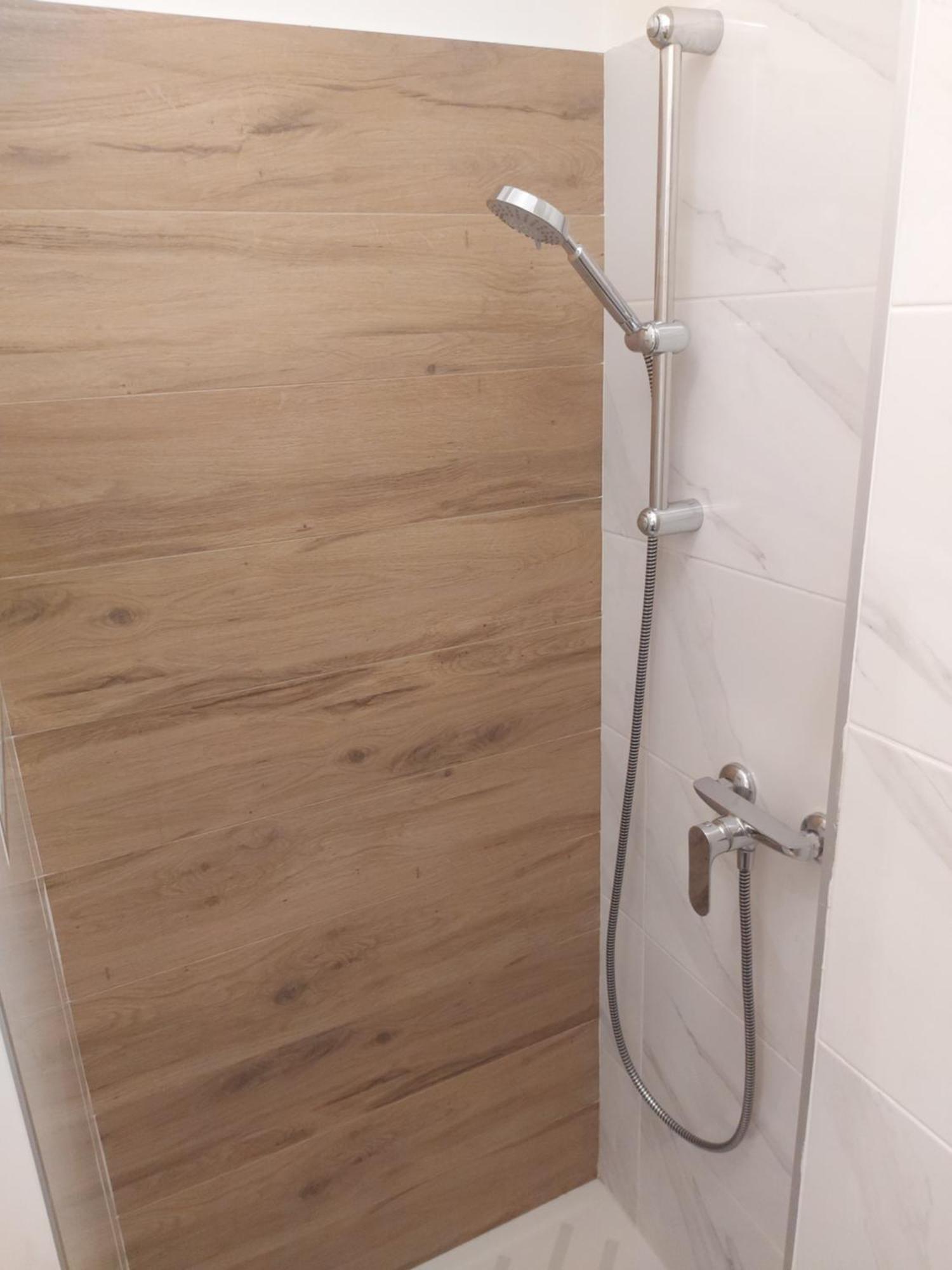Apartman & Soba Skarica マトゥリ 部屋 写真